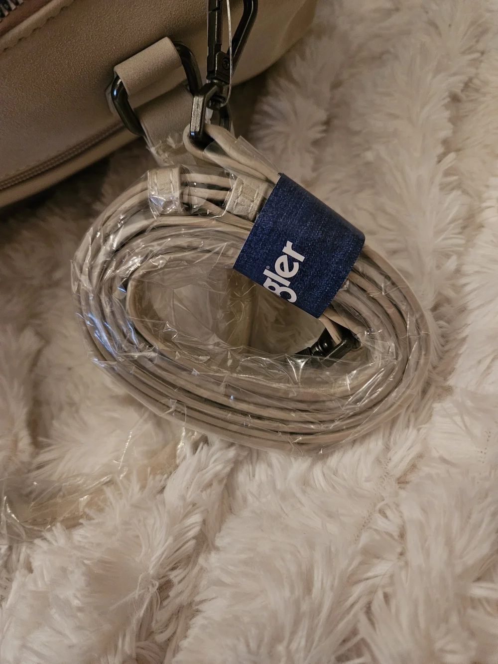 Wrangler✨️Beige Women’s Satchel Handbag